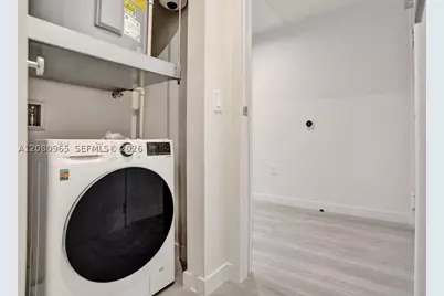 1611 SW 2nd #402, Miami, FL 33129 - Photo 28