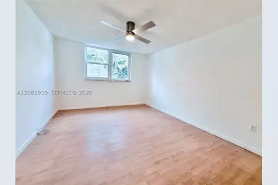 720 Collins #204, Miami Beach, FL 33139 - Photo 12