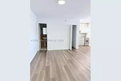 100 Madeira #7, Coral Gables, FL 33134 - Photo 4