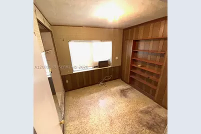 651 Jann, Opa Locka, FL 33054 - Photo 8
