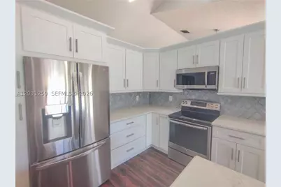 5780 Sun Pointe, Boynton Beach, FL 33437 - Photo 8