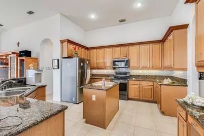 18633 SW 24th, Miramar, FL 33029 - Photo 20