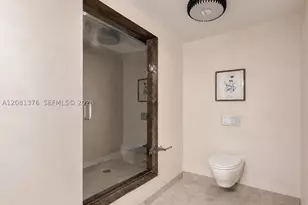 2020 N Bayshore, Miami, FL 33137 - Photo 26