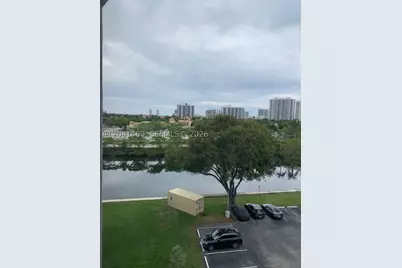 3475 N Country Club #615, Aventura, FL 33180 - Photo 10