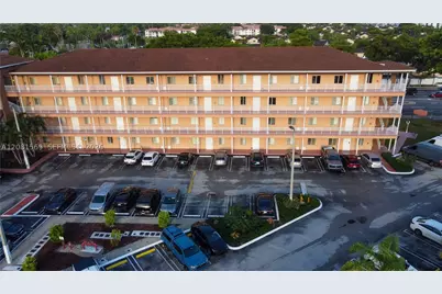 17350 NW 67th #301, Hialeah, FL 33015 - Photo 20