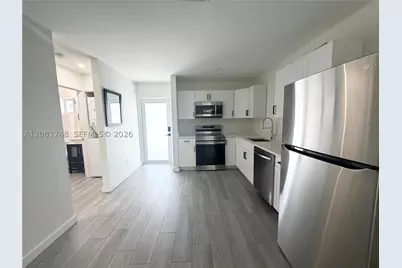 208 Meridian #6, Miami Beach, FL 33139 - Photo 4