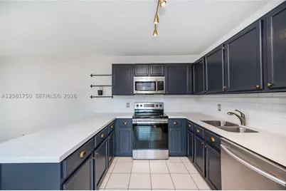2536 Camelot #2536, Cooper City, FL 33026 - Photo 6