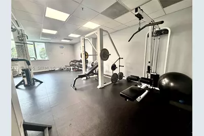 1650 Coral #504, Miami, FL 33145 - Photo 38