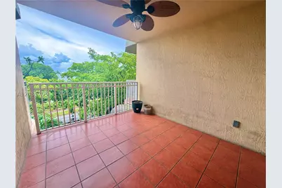 1650 Coral #504, Miami, FL 33145 - Photo 28