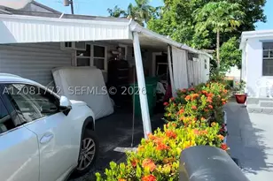 8640 SW 17th, Davie, FL 33324 - Photo 1