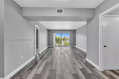 4158 Inverrary #503, Lauderhill, FL 33319 - Photo 4
