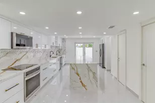 5235 SW 40th, Dania Beach, FL 33314 - Photo 4