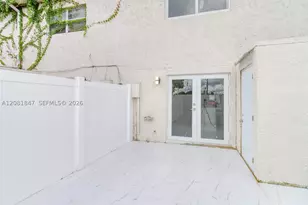 5235 SW 40th, Dania Beach, FL 33314 - Photo 18