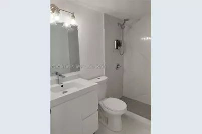5435 W 24th #63, Hialeah, FL 33016 - Photo 8