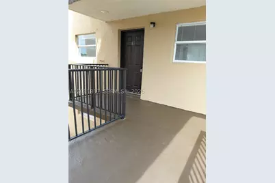 5435 W 24th #63, Hialeah, FL 33016 - Photo 2