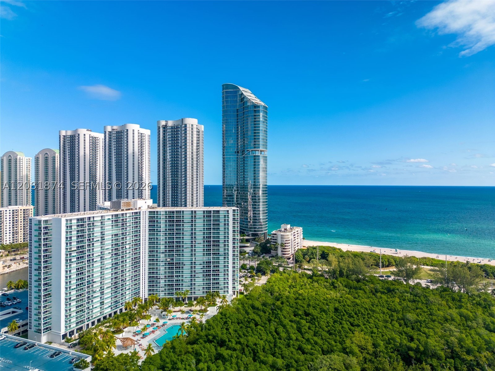 100 Bayview #1428 - 100 Bayview #1428, Sunny Isles Beach, FL 33160 Luxury Property | Jose Angel Pina