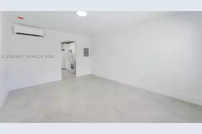 505 SW 7th #6, Miami, FL 33130 - Photo 4