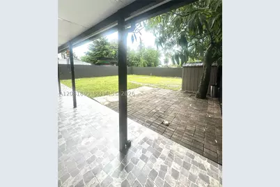 6605 W 6th, Hialeah, FL 33012 - Photo 14