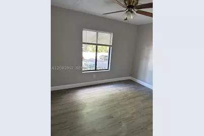8215 Sun Spring #22, Orlando, FL 32825 - Photo 12