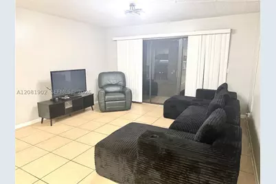 8215 Sun Spring #22, Orlando, FL 32825 - Photo 6