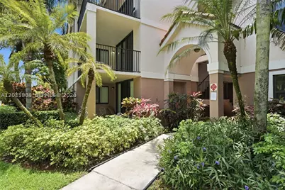 10131 W Sunrise #204, Plantation, FL 33322 - Photo 12