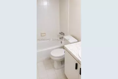 17911 NW 68th #M201, Hialeah, FL 33015 - Photo 10
