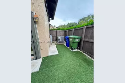 1840 Bayberry, Pembroke Pines, FL 33024 - Photo 24