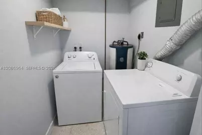 1529 SW 22nd #1, Fort Lauderdale, FL 33315 - Photo 8