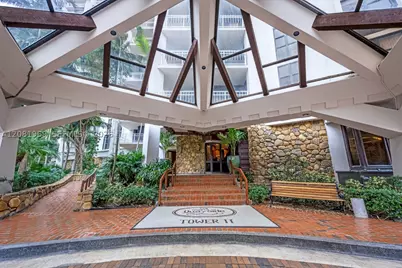 2000 Towerside #408, Miami, FL 33138 - Photo 2