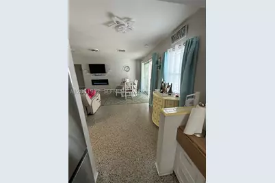 52 45th, Treasure Island, FL 33706 - Photo 8