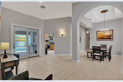 2105 SW 12th Terrace, Fort Lauderdale, FL 33315 - Photo 10