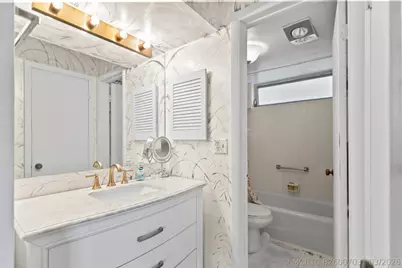 30 SE 13th Street #B3, Boca Raton, FL 33432 - Photo 12
