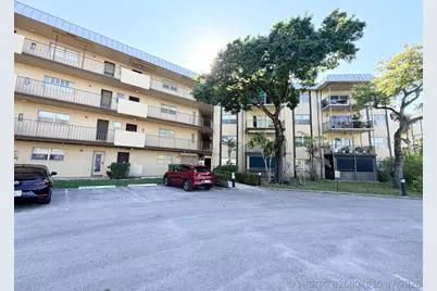 6260 S Falls Cir Drive #201, Lauderhill, FL 33319 - Photo 2