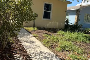 611 N F St, Lake Worth Beach, FL 33460 - Photo 1