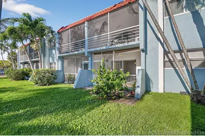 1432 S Lakeside Drive #4, Lake Worth, FL 33460 - Photo 6