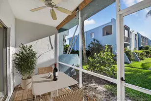 1432 S Lakeside Dr, Lake Worth, FL 33460 - Photo 32
