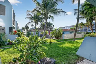 1432 S Lakeside Dr, Lake Worth, FL 33460 - Photo 38