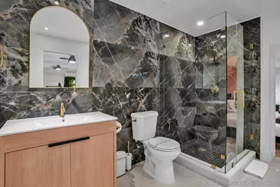 1229 NE 17th Avenue, Fort Lauderdale, FL 33304 - Photo 4