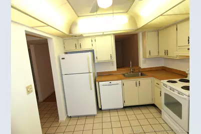357 N Rock Island Road #407, Margate, FL 33063 - Photo 8