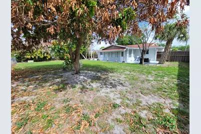 262 NE Floresta Drive, Port Saint Lucie, FL 34983 - Photo 40