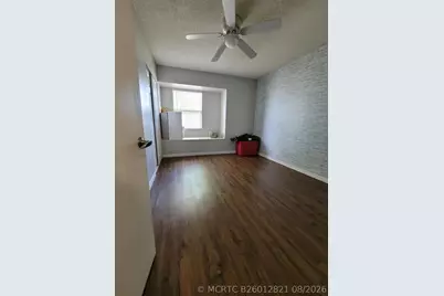 262 NE Floresta Drive, Port Saint Lucie, FL 34983 - Photo 18