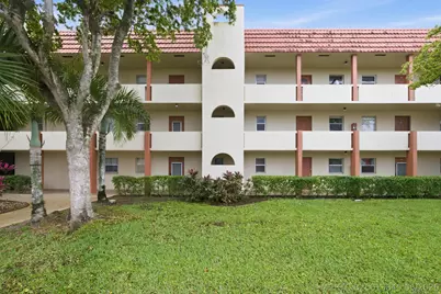 2900 Sunrise Lakes Drive W #201, Sunrise, FL 33322 - Photo 4