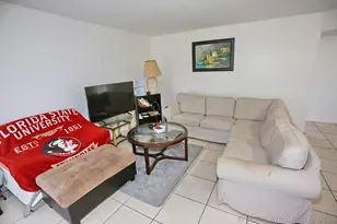 600 Pine Dr, Pompano Beach, FL 33060 - Photo 10