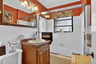 1931 NE 27th St, Lighthouse Point, FL 33064 - Photo 30