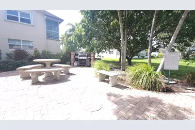 319 Chatham P, West Palm Beach, FL 33417 - Photo 20