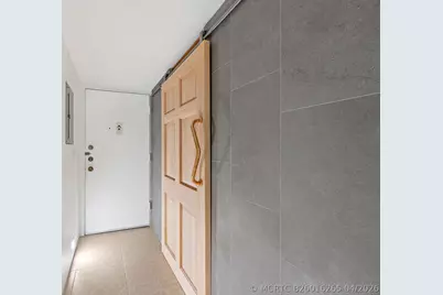 1516 S Lakeside Drive #106, Lake Worth, FL 33460 - Photo 2