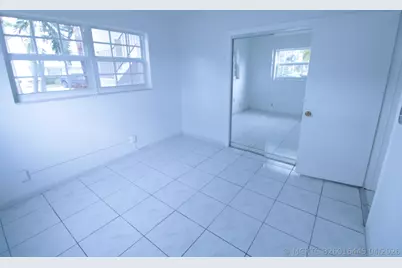 465 Paradise Isle Boulevard #110, Hallandale Beach, FL 33009 - Photo 10