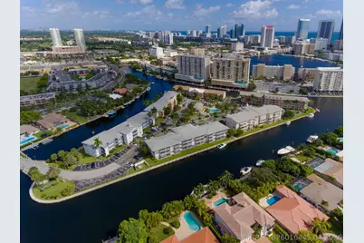 465 Paradise Isle Boulevard #110, Hallandale Beach, FL 33009 - Photo 2