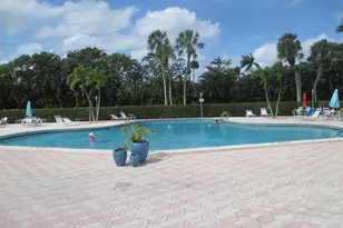 2951 Ashley Dr W, West Palm Beach, FL 33415 - Photo 18