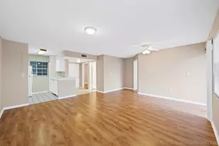 2861 N Oakland Forest Dr, Oakland Park, FL 33309 - Photo 6